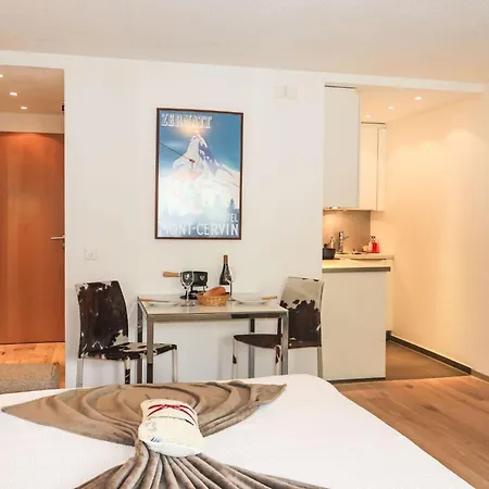 Siesta-2 By Interhome Ζερμάτ